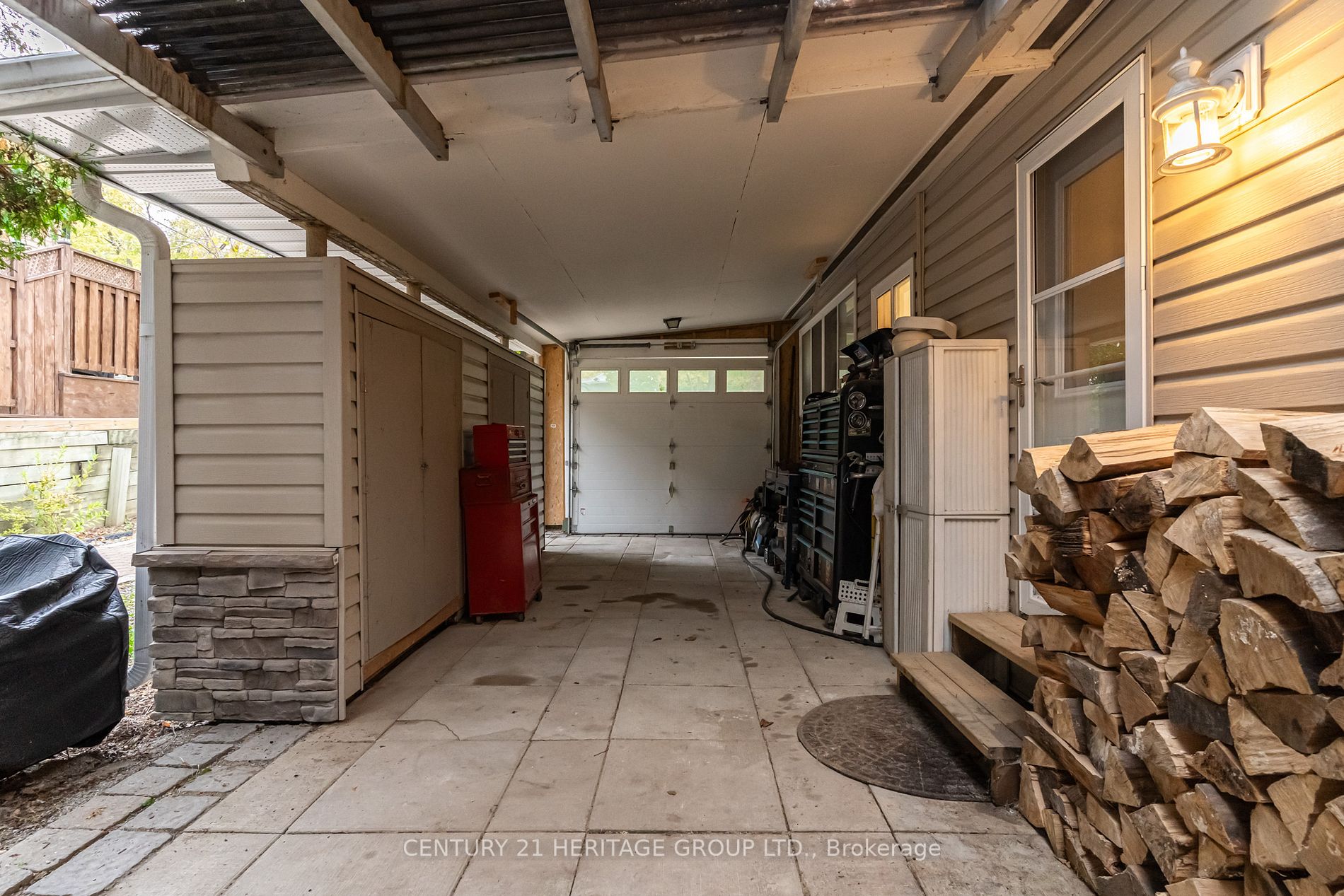 67 Davidson Dr