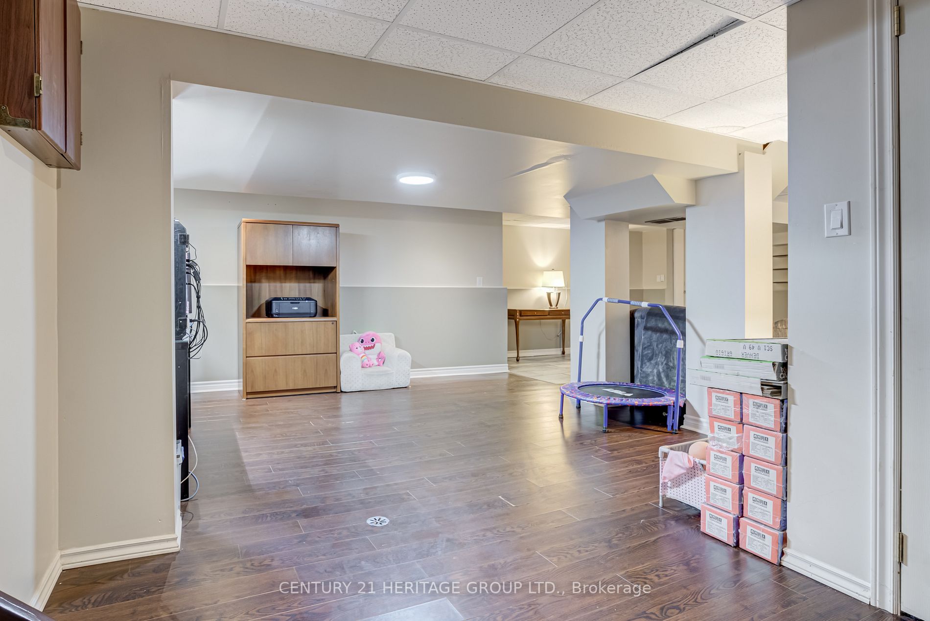 67 Davidson Dr