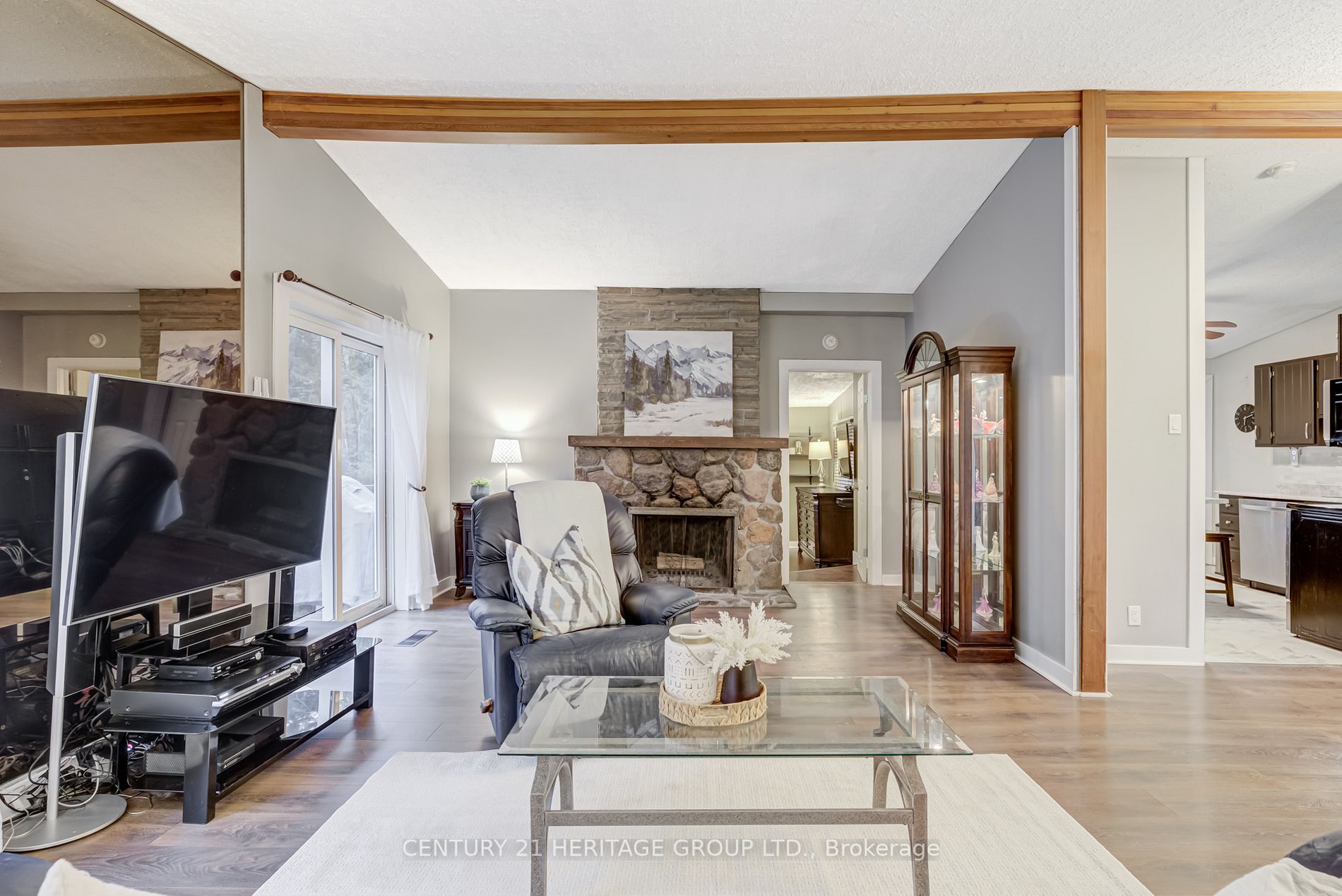 67 Davidson Dr