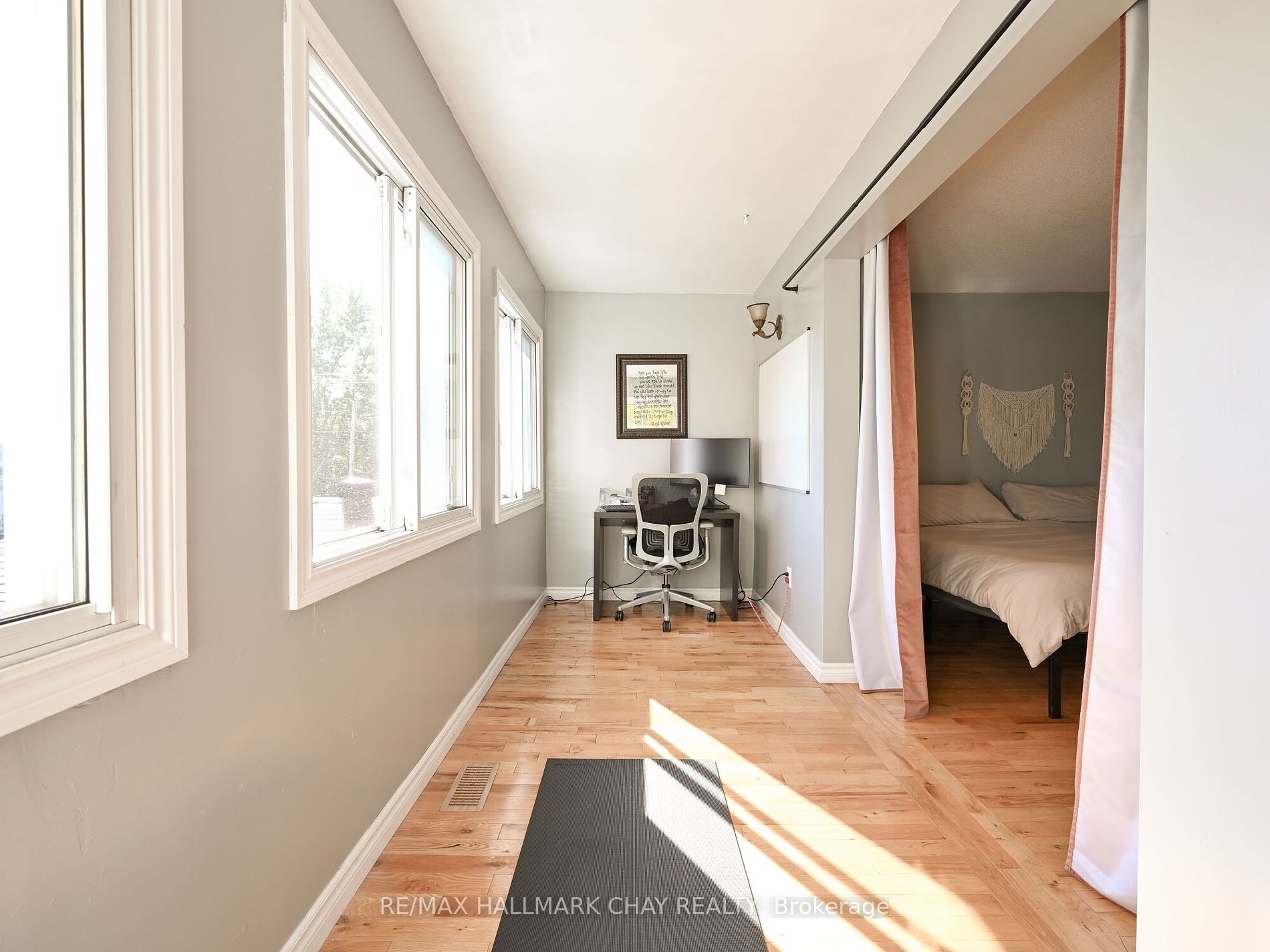 244 Barrie St