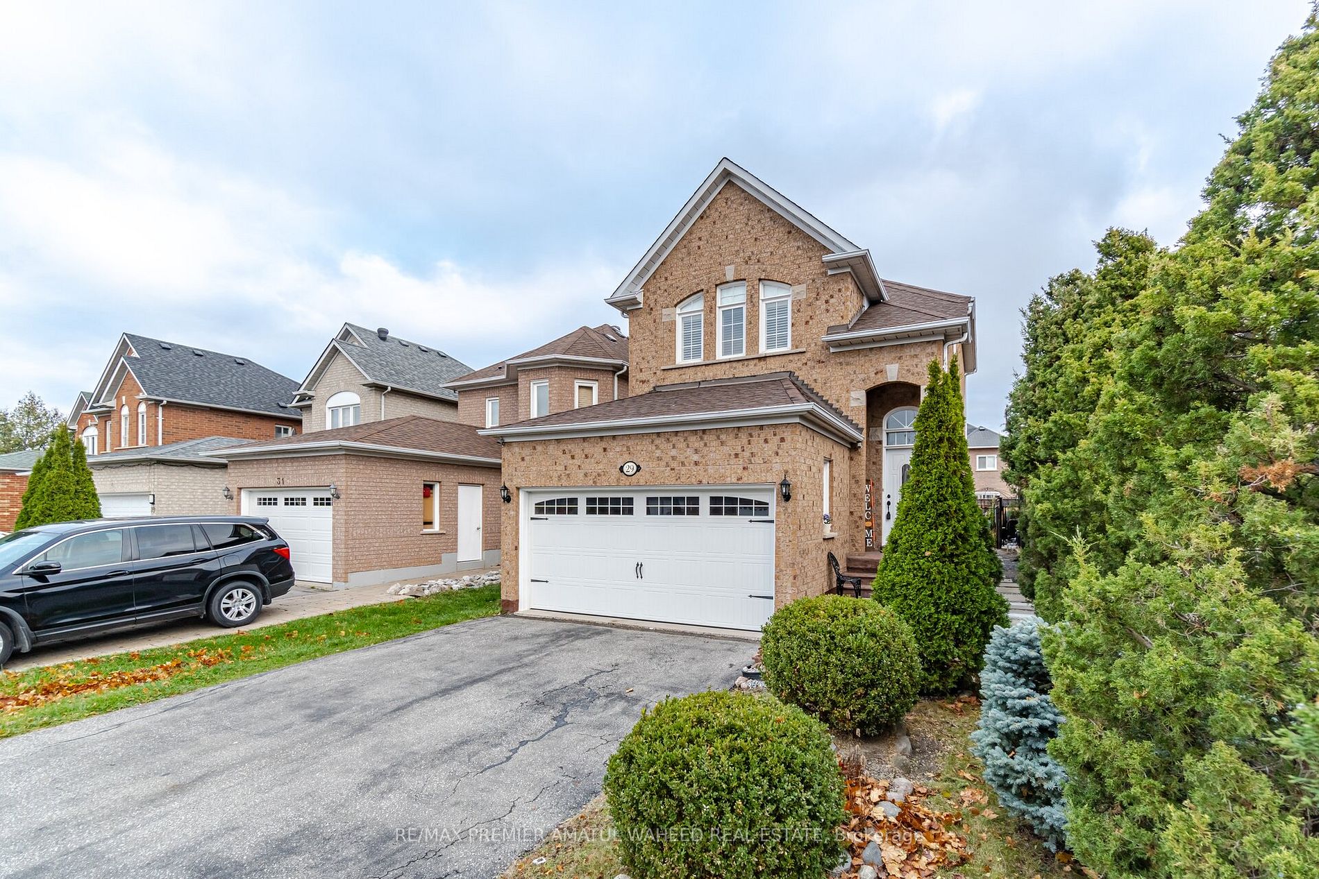 29 Dalcairney Rd