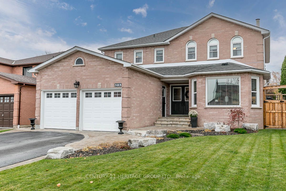 385 Traviss Dr