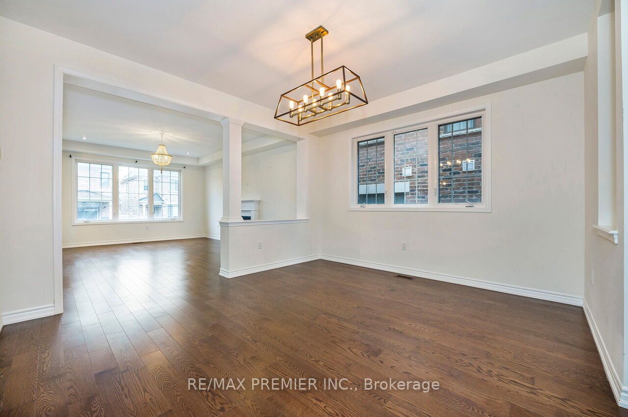 151 Pierre Berton Blvd