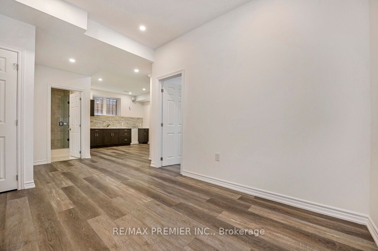 151 Pierre Berton Blvd