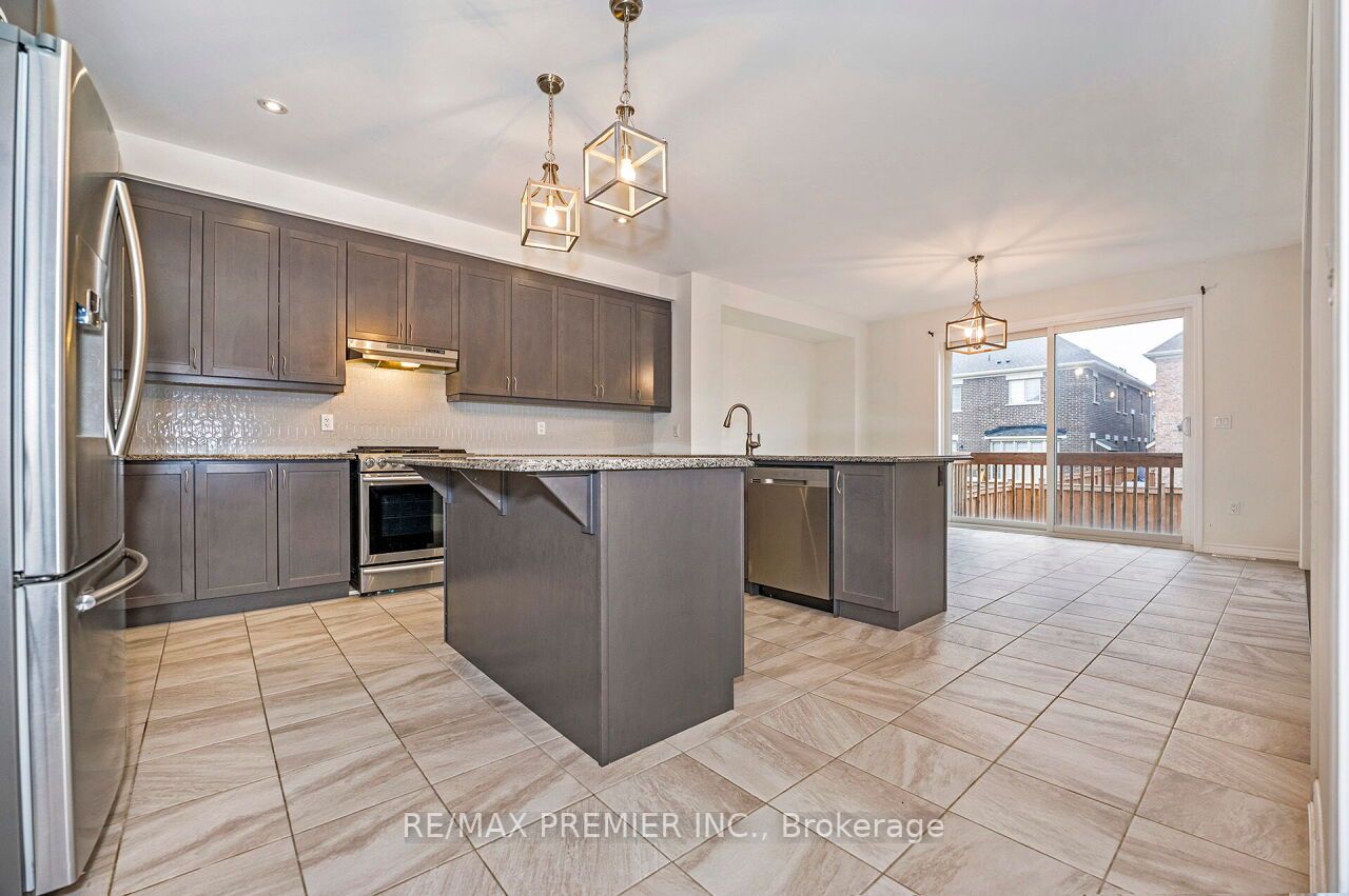 151 Pierre Berton Blvd