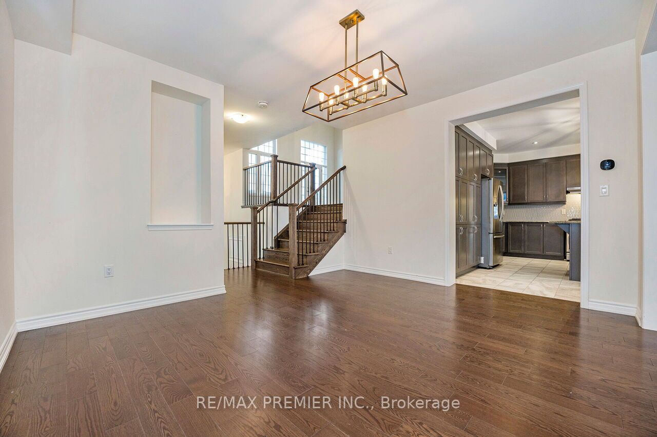 151 Pierre Berton Blvd