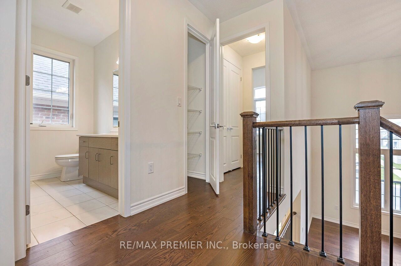 151 Pierre Berton Blvd
