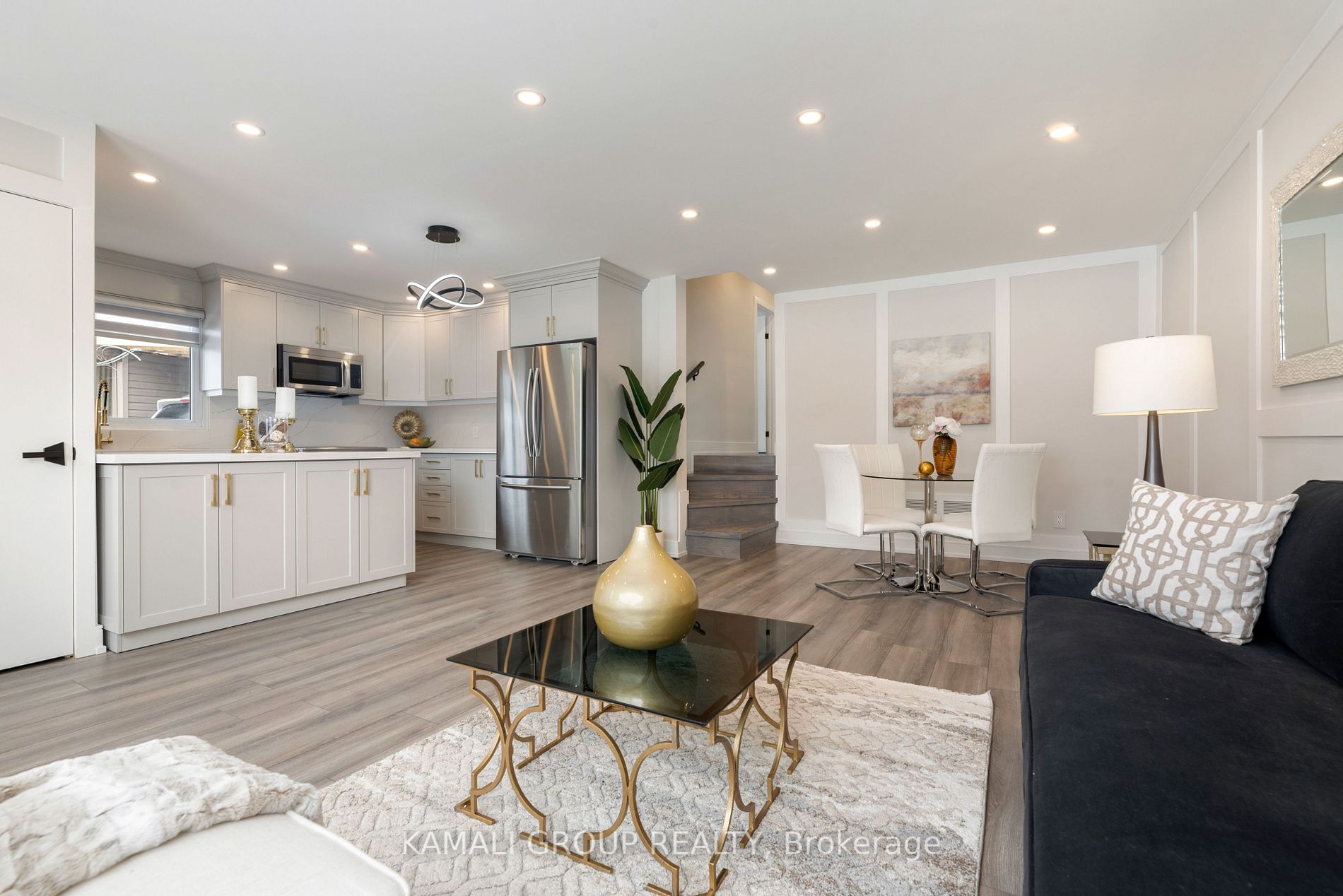 139 Maurice Crt, #Main