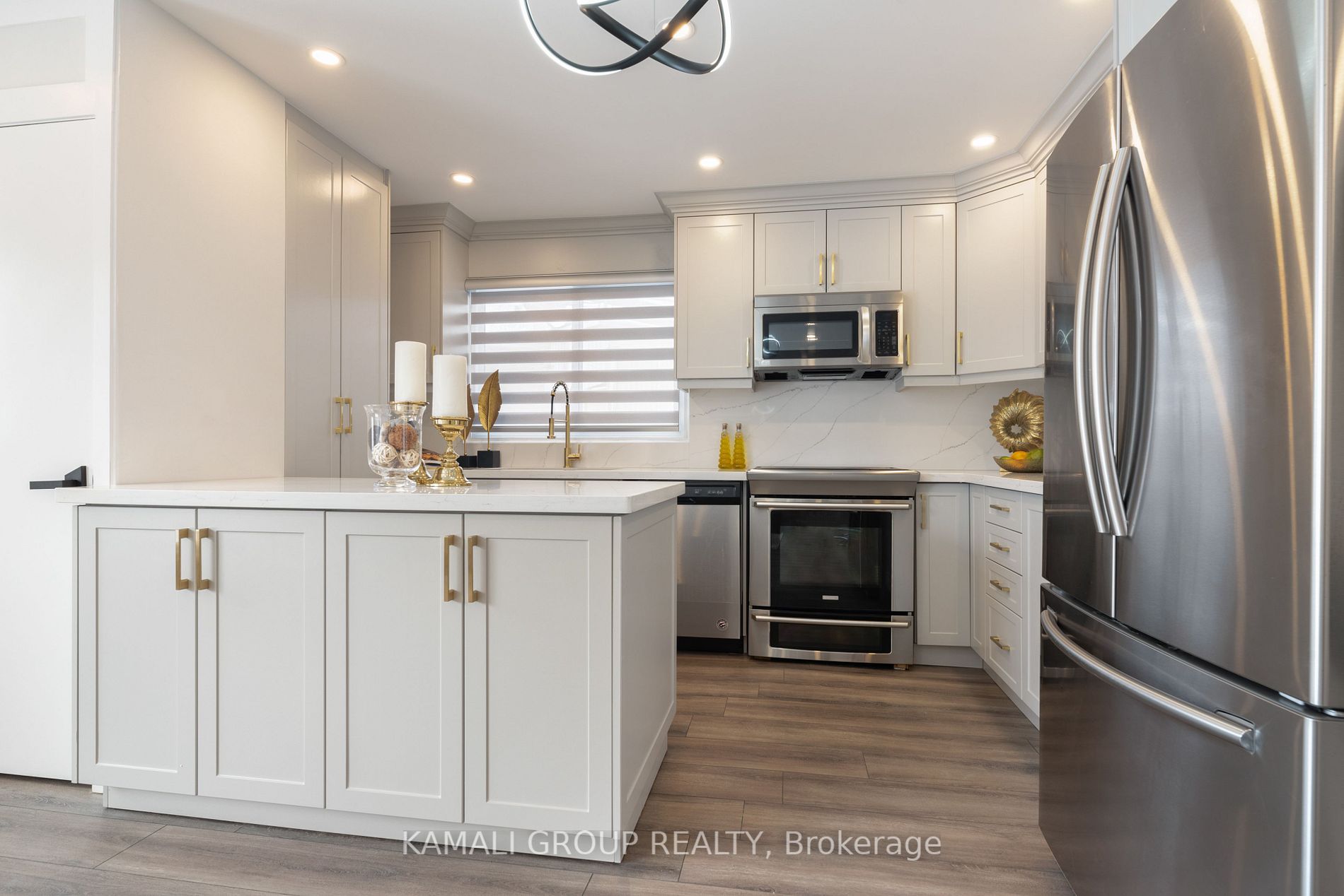 139 Maurice Crt, #Main