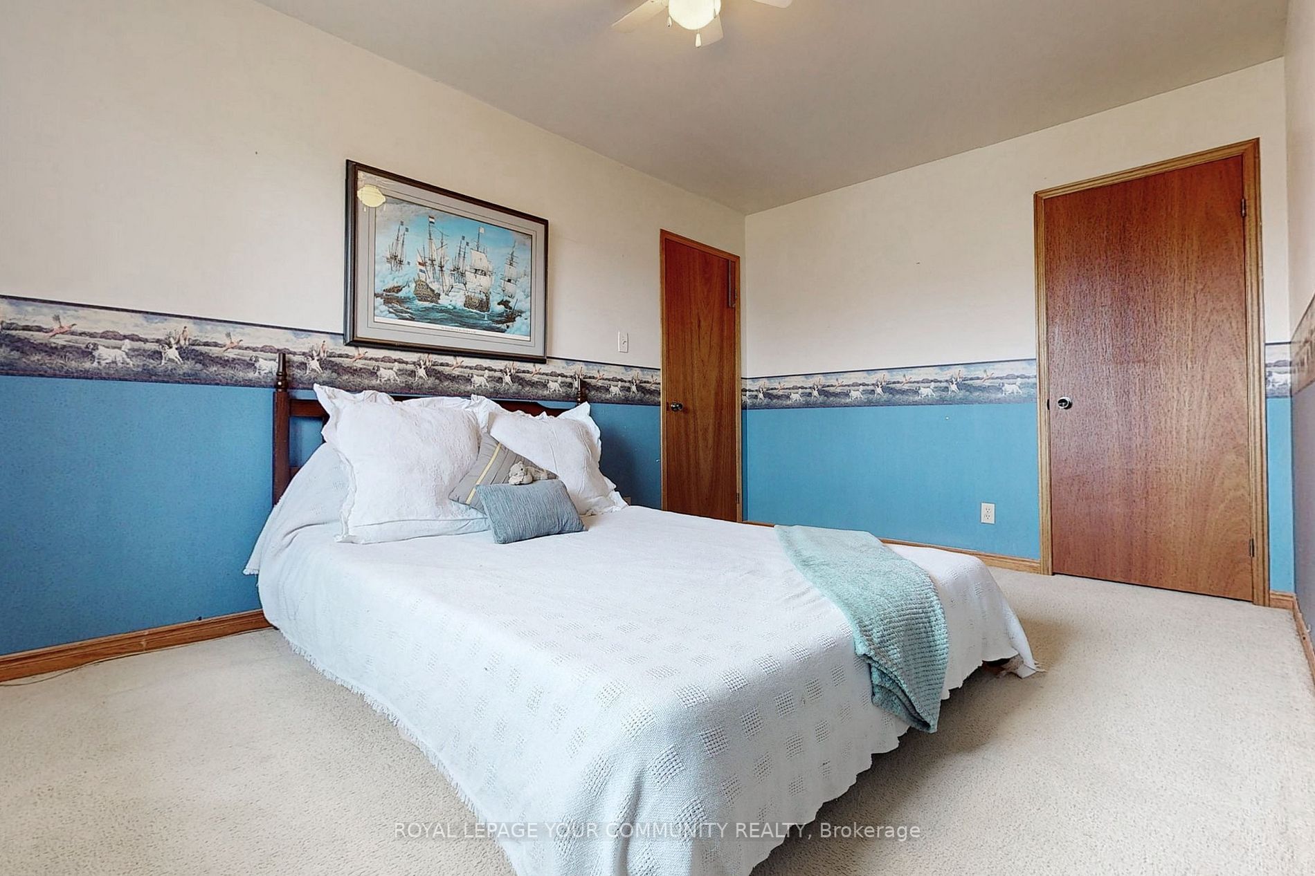 4 Oakmeadow Blvd