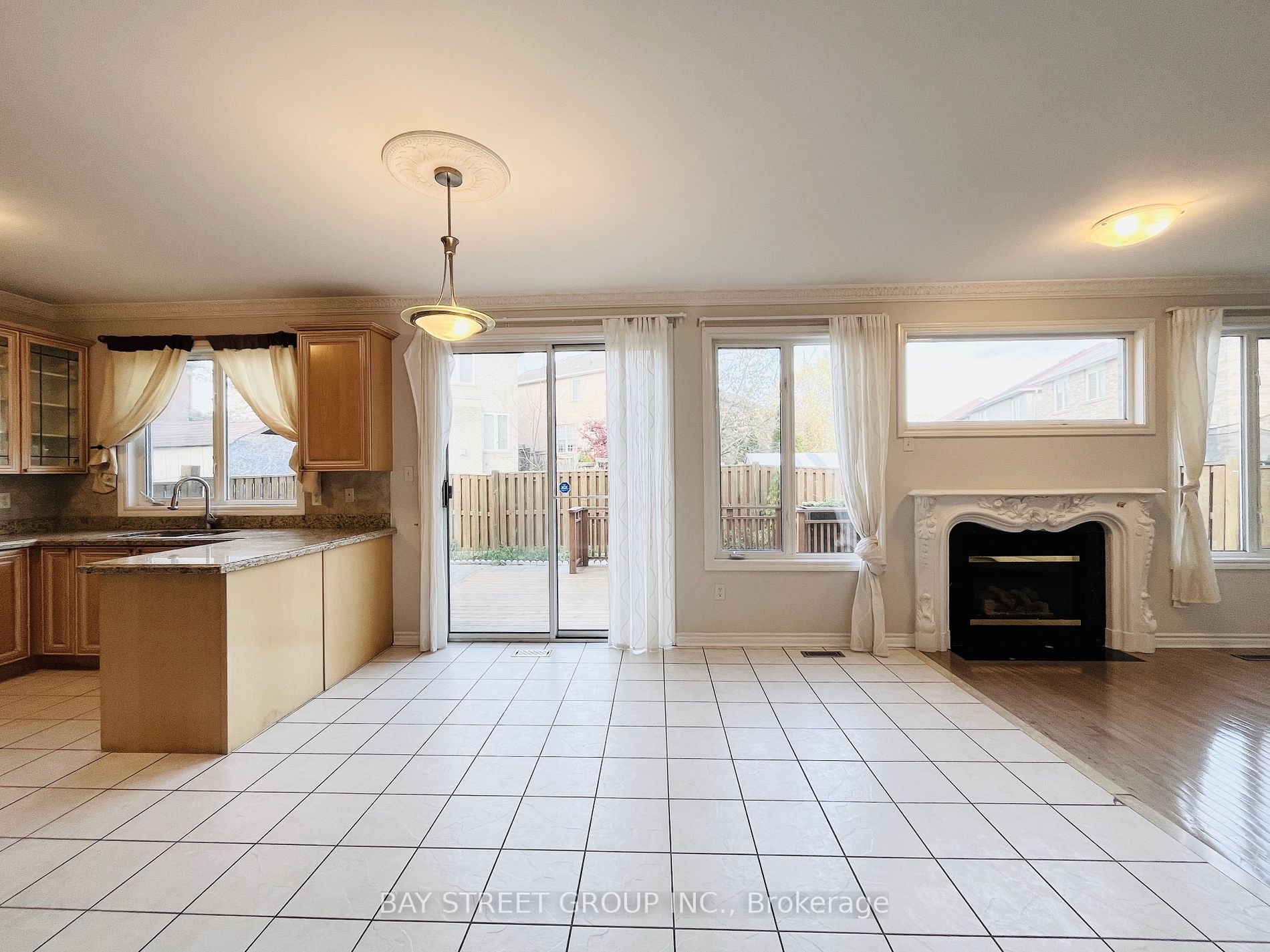 9 Gale Way