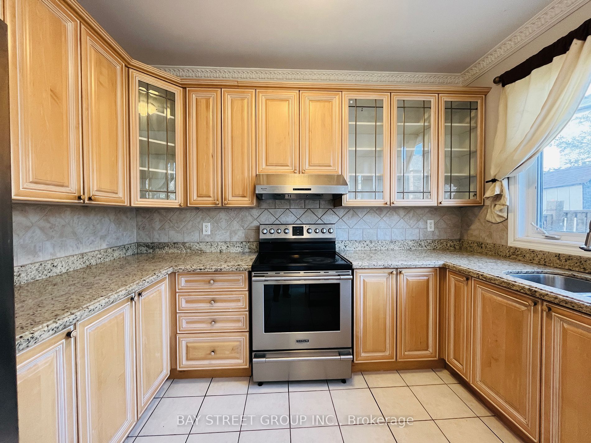 9 Gale Way