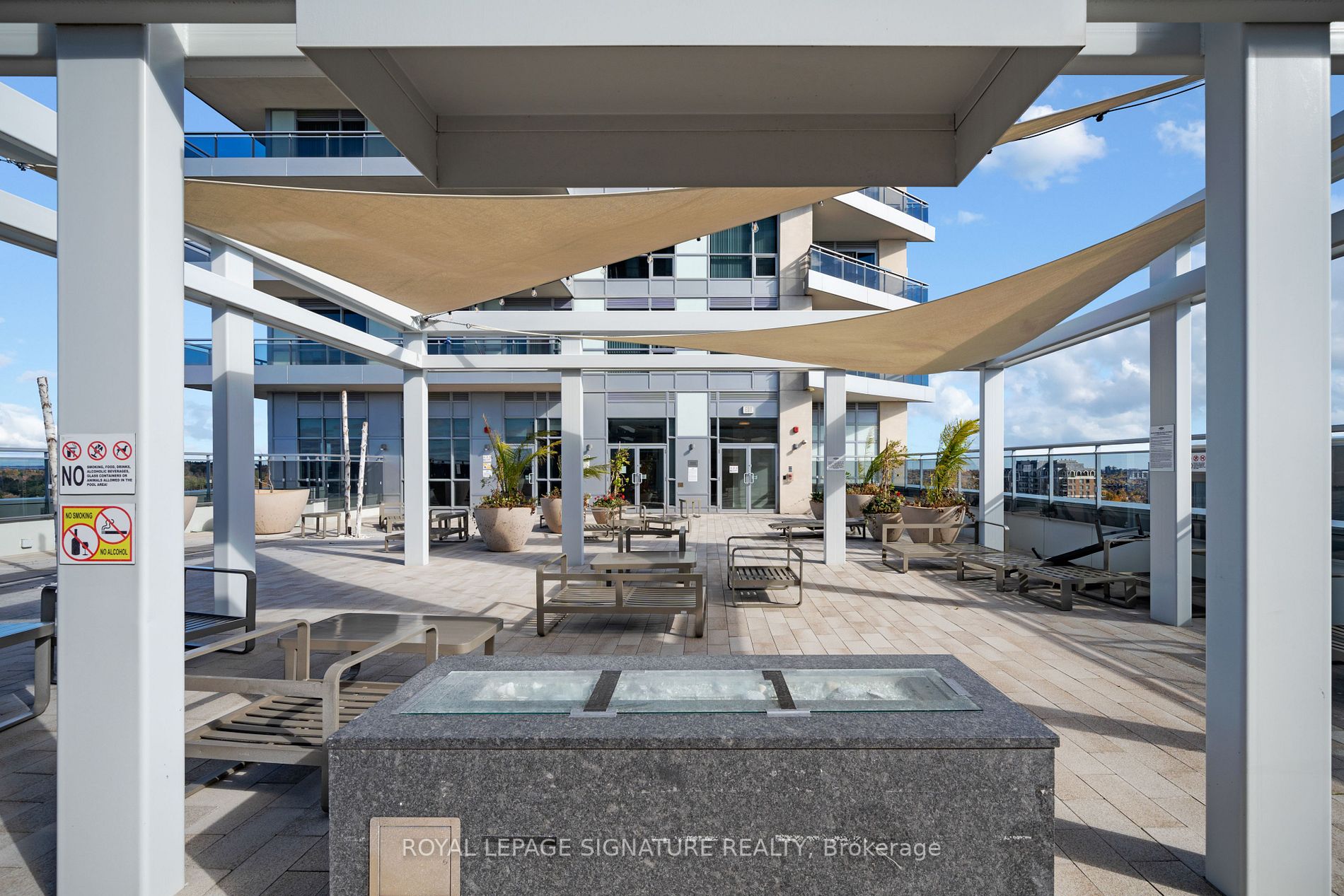 9201 Yonge St, #707Nw
