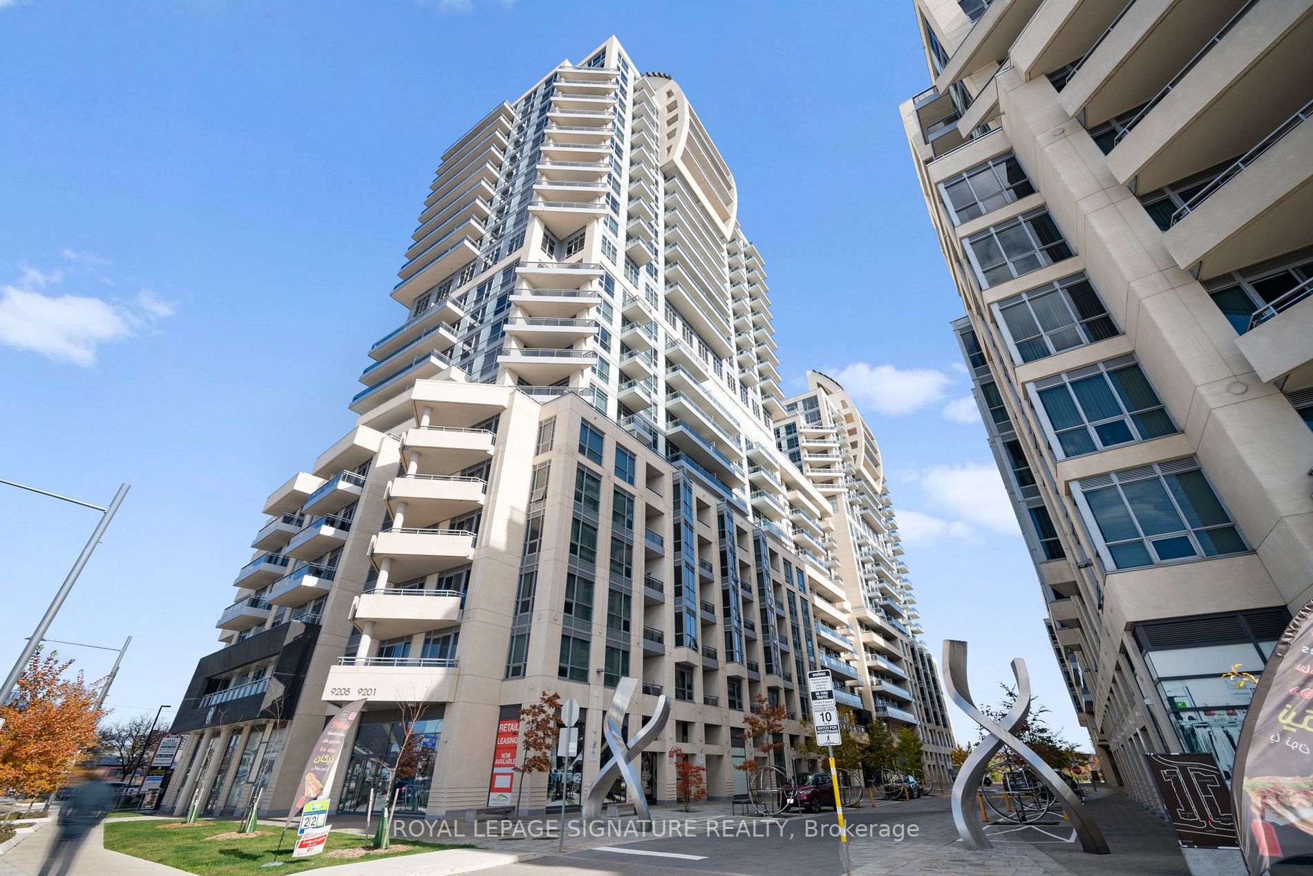 9201 Yonge St, #707Nw