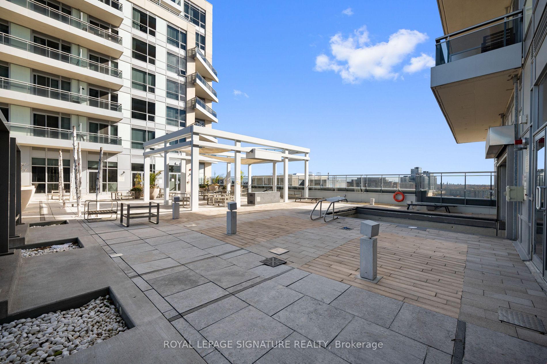 9201 Yonge St, #707Nw