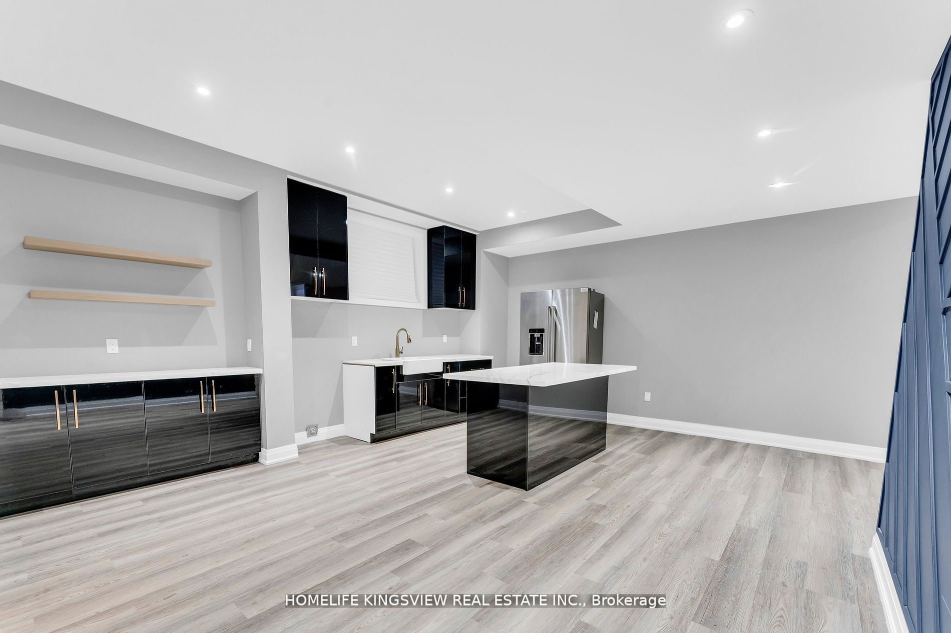 48 Pierre Berton Blvd