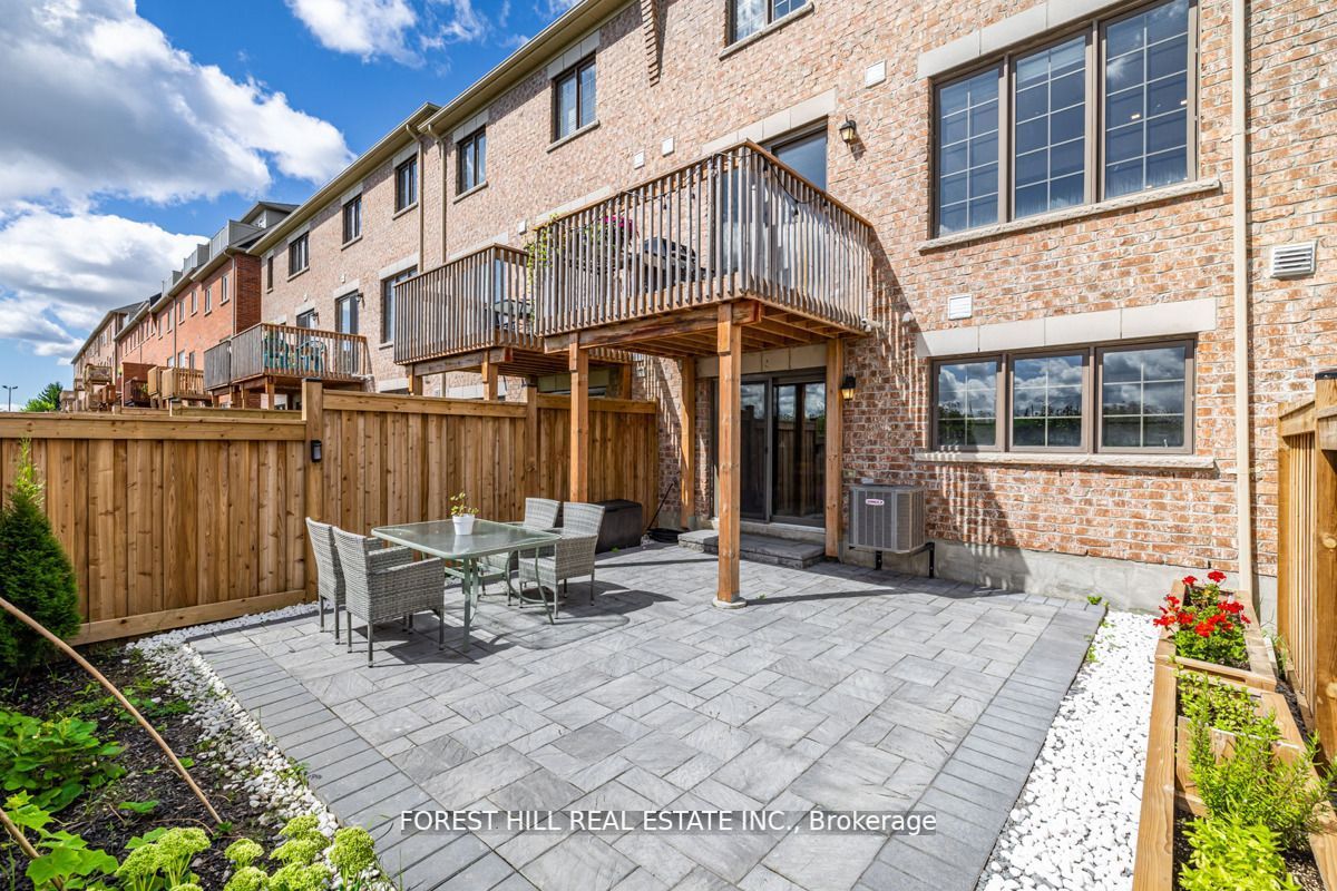 40 Hartney Dr