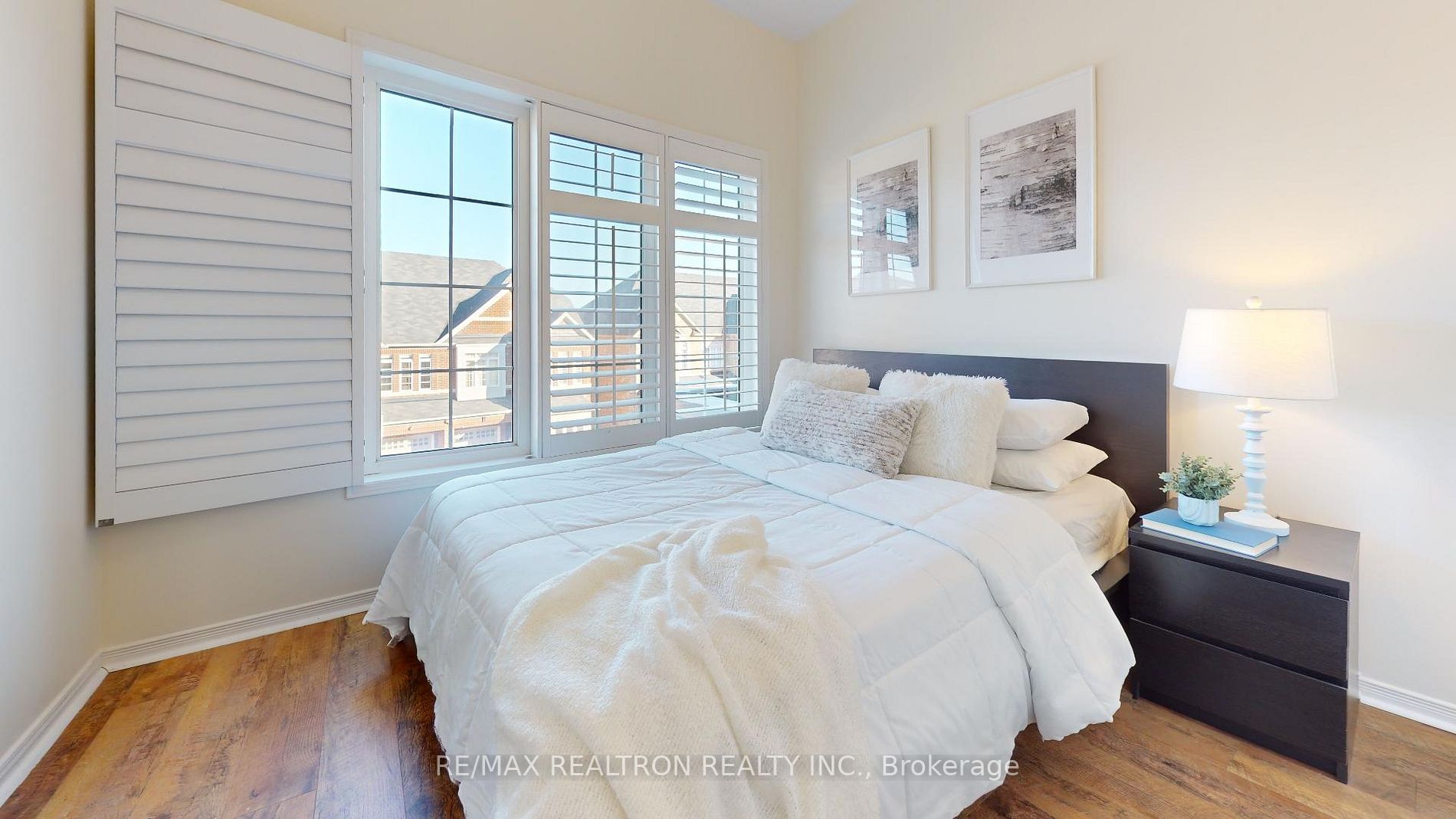 87 Ness Dr