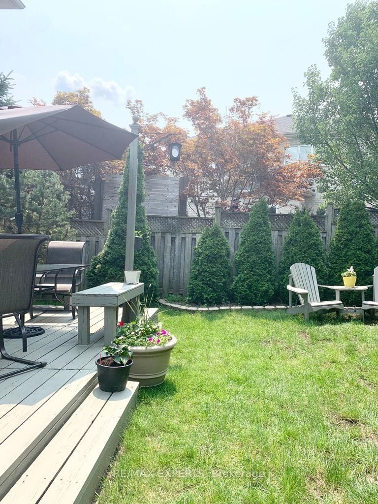 75 Zippora Dr