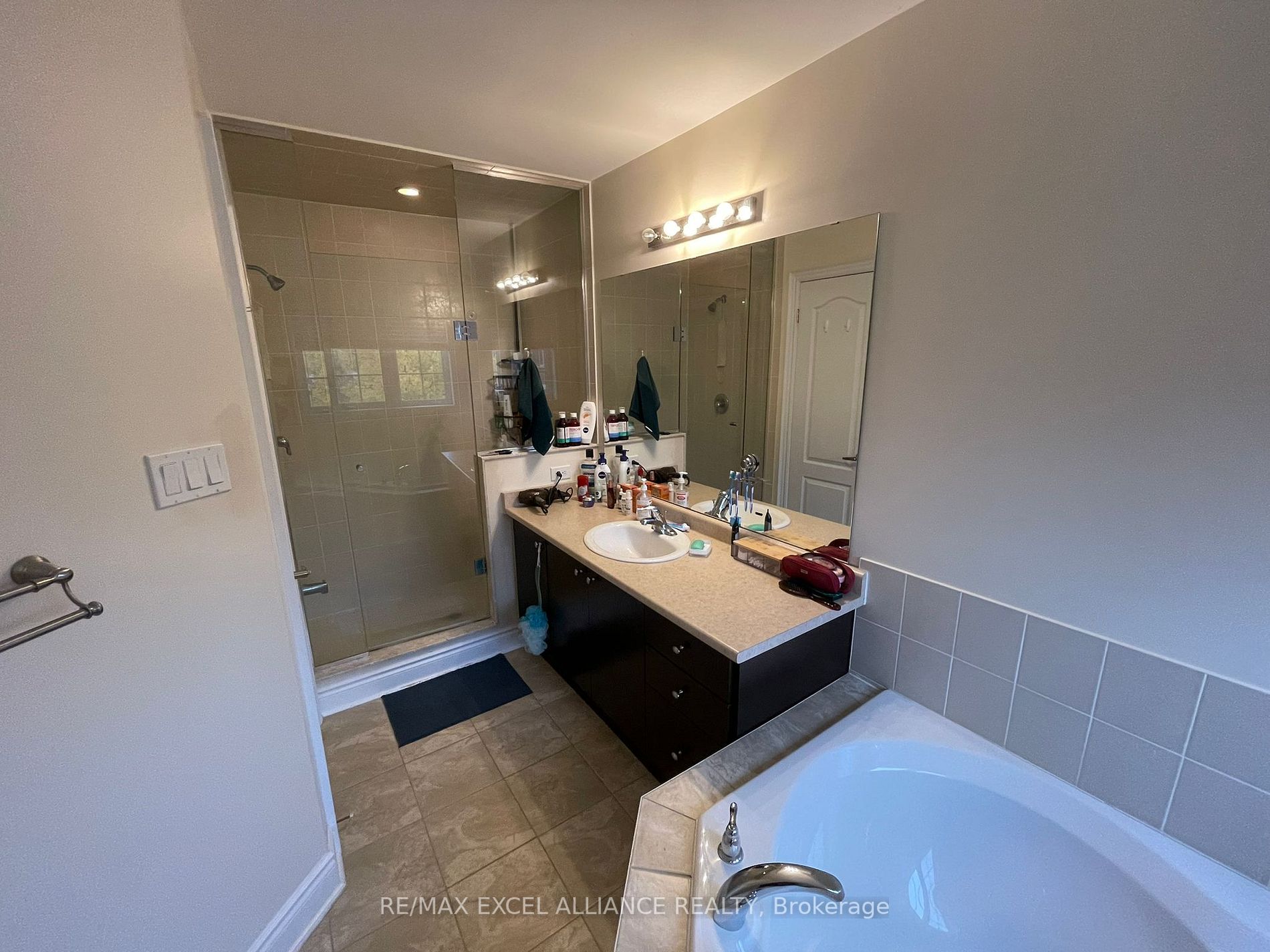46 Sedgewick Pl