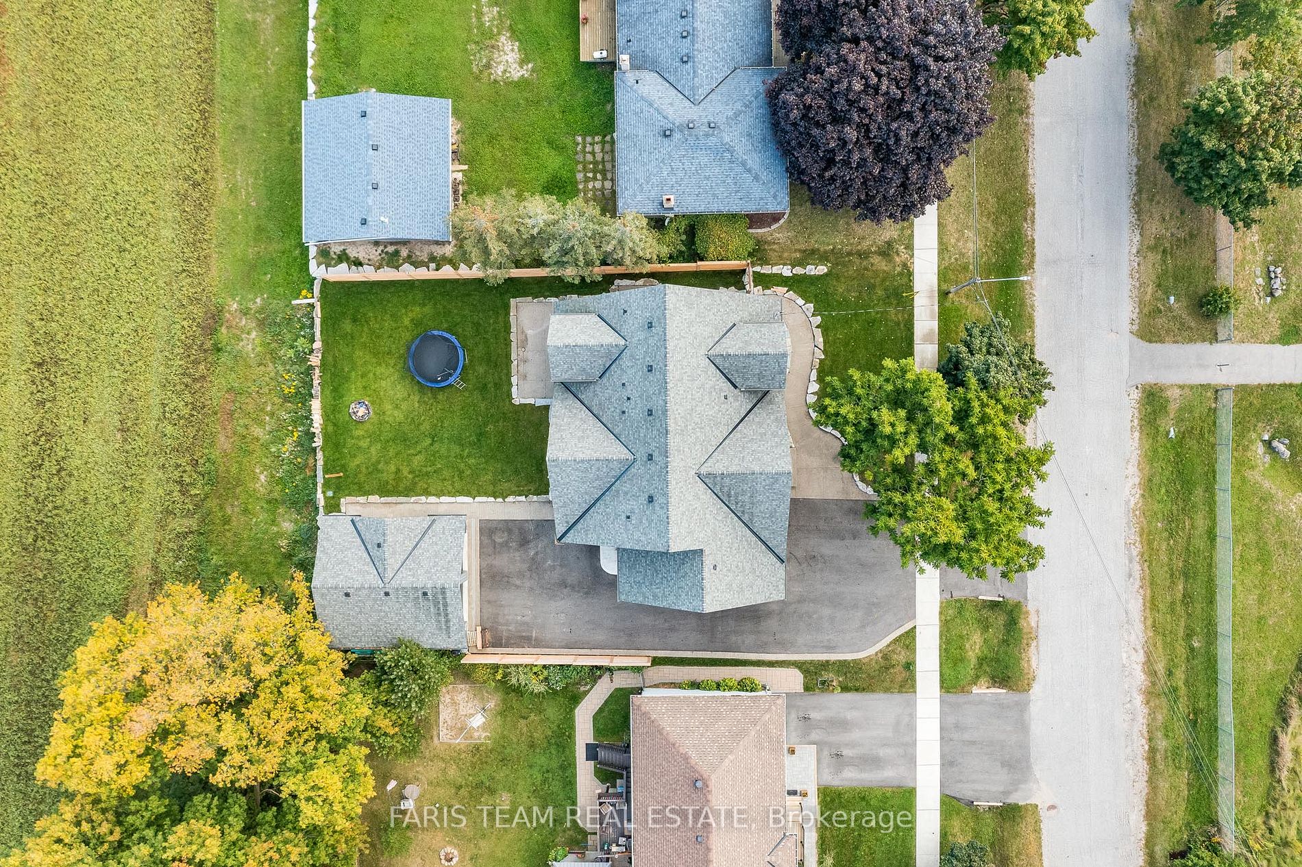 22 East John St