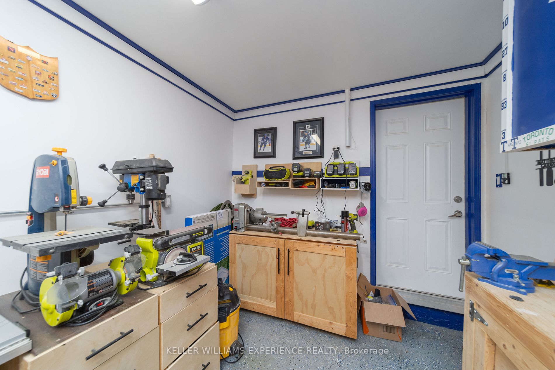 31 Milson Cres