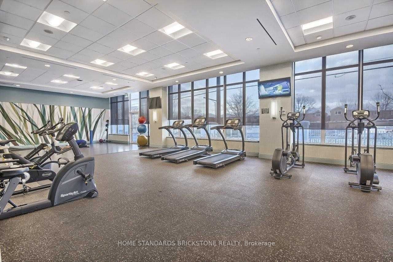 7890 Bathurst St, #804