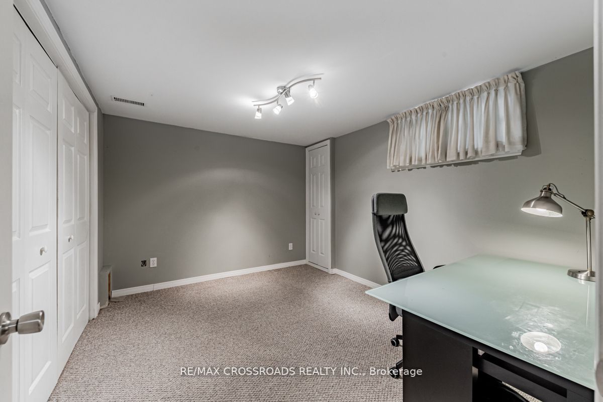 180 Swan Park Rd