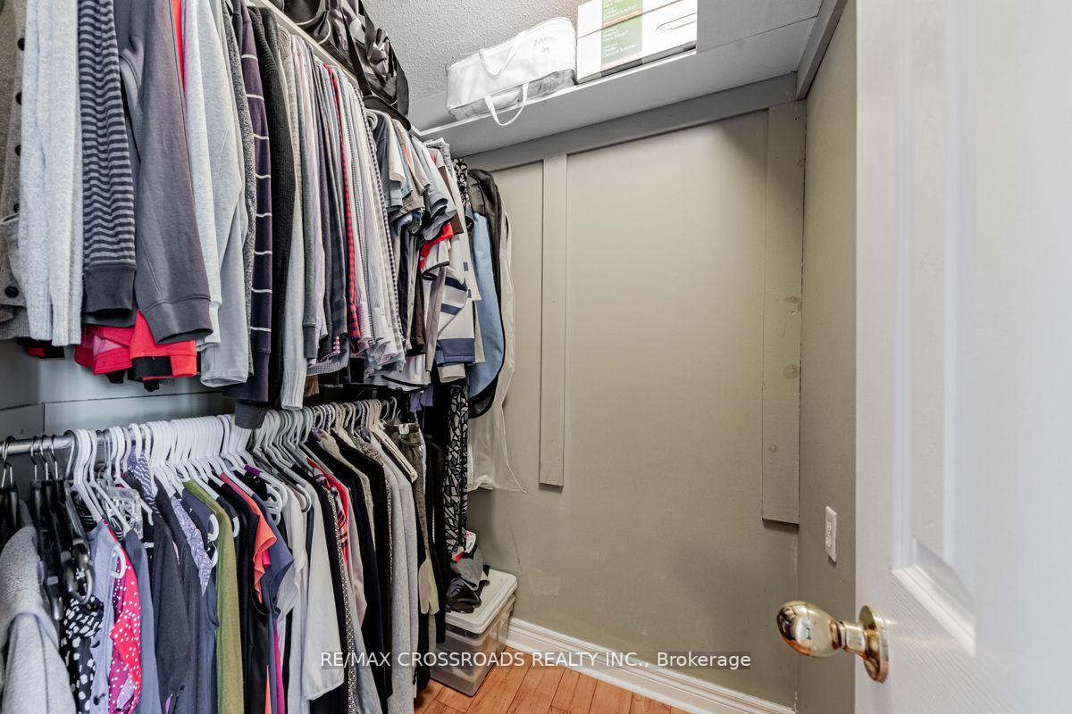 180 Swan Park Rd