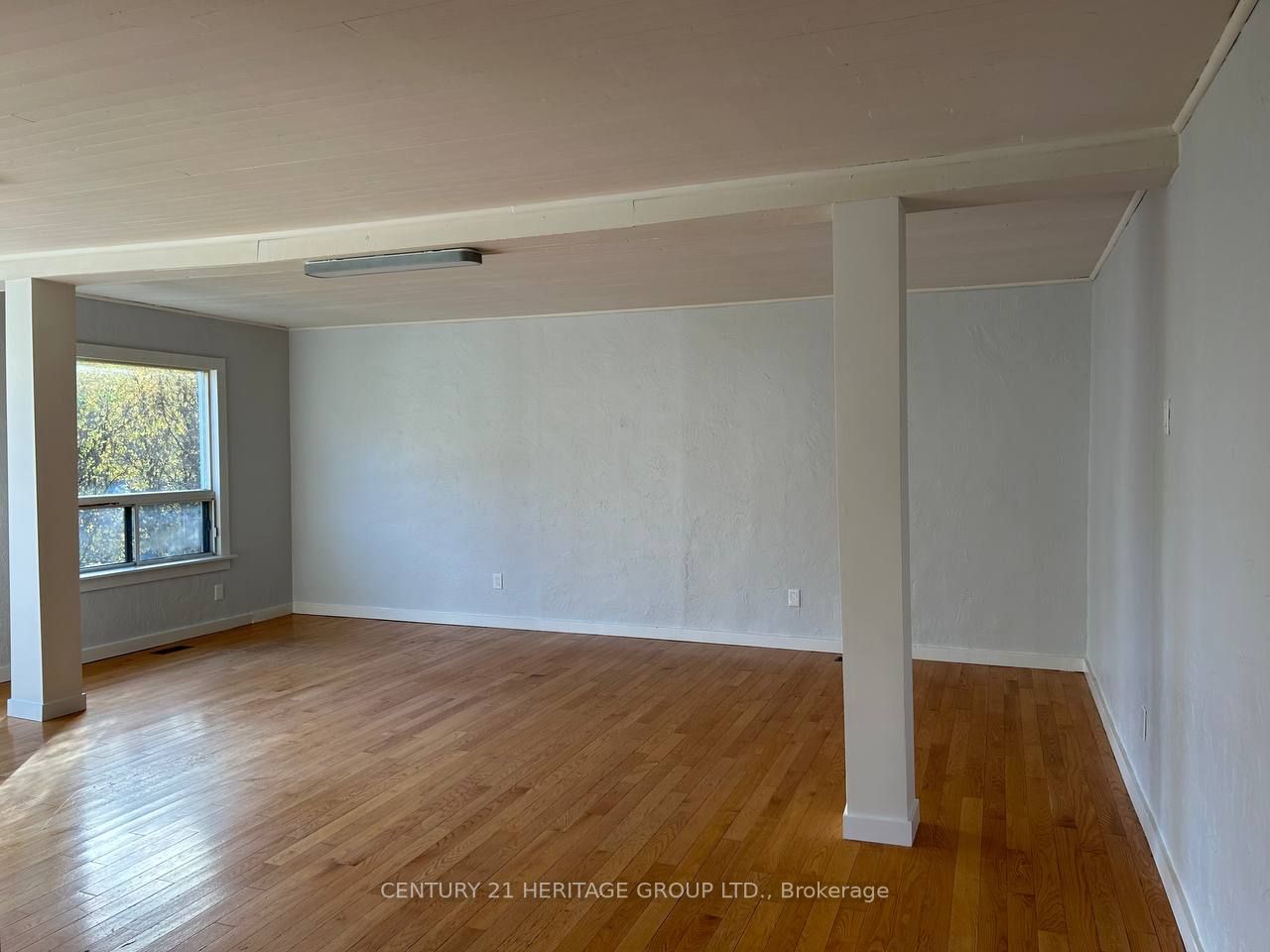 284 Kenwood Ave
