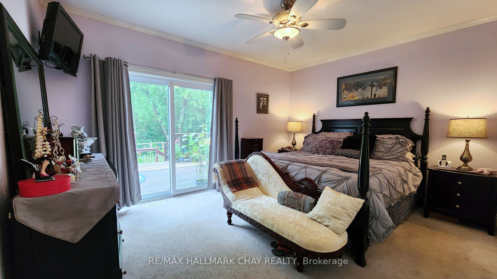 1452 Maple Rd