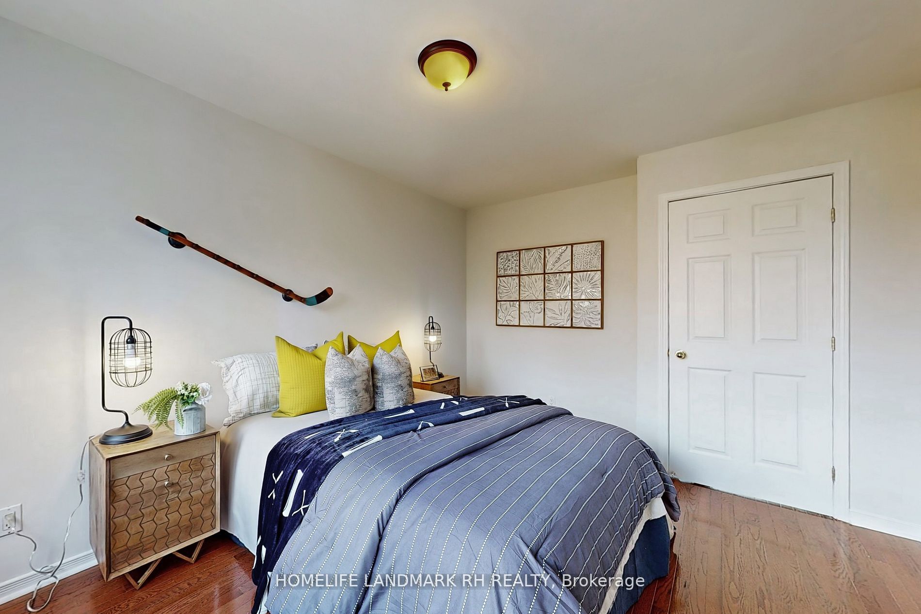 21 Elgin Mills Rd W, #5