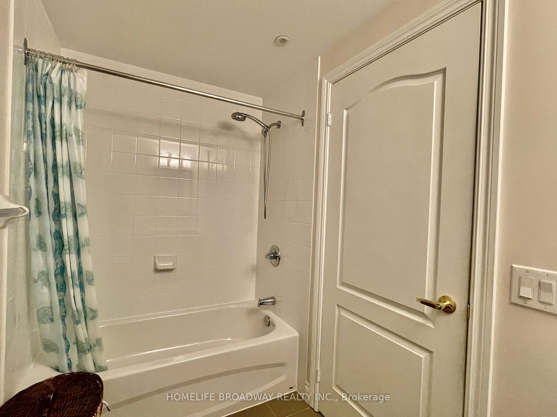 1 Sun Yat-Sen Ave, #315
