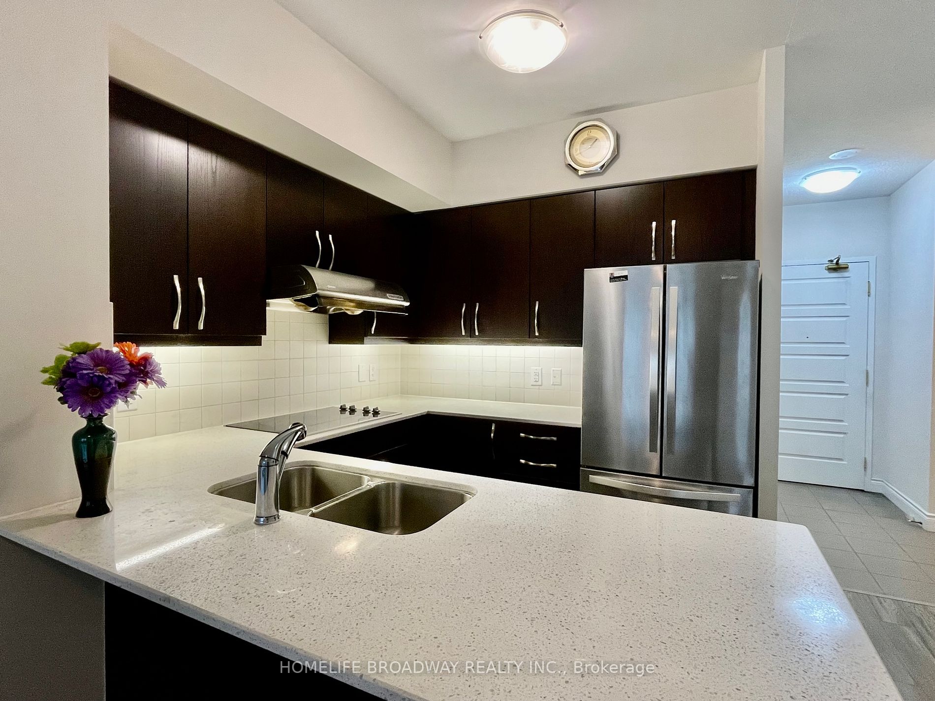 1 Sun Yat-Sen Ave, #315