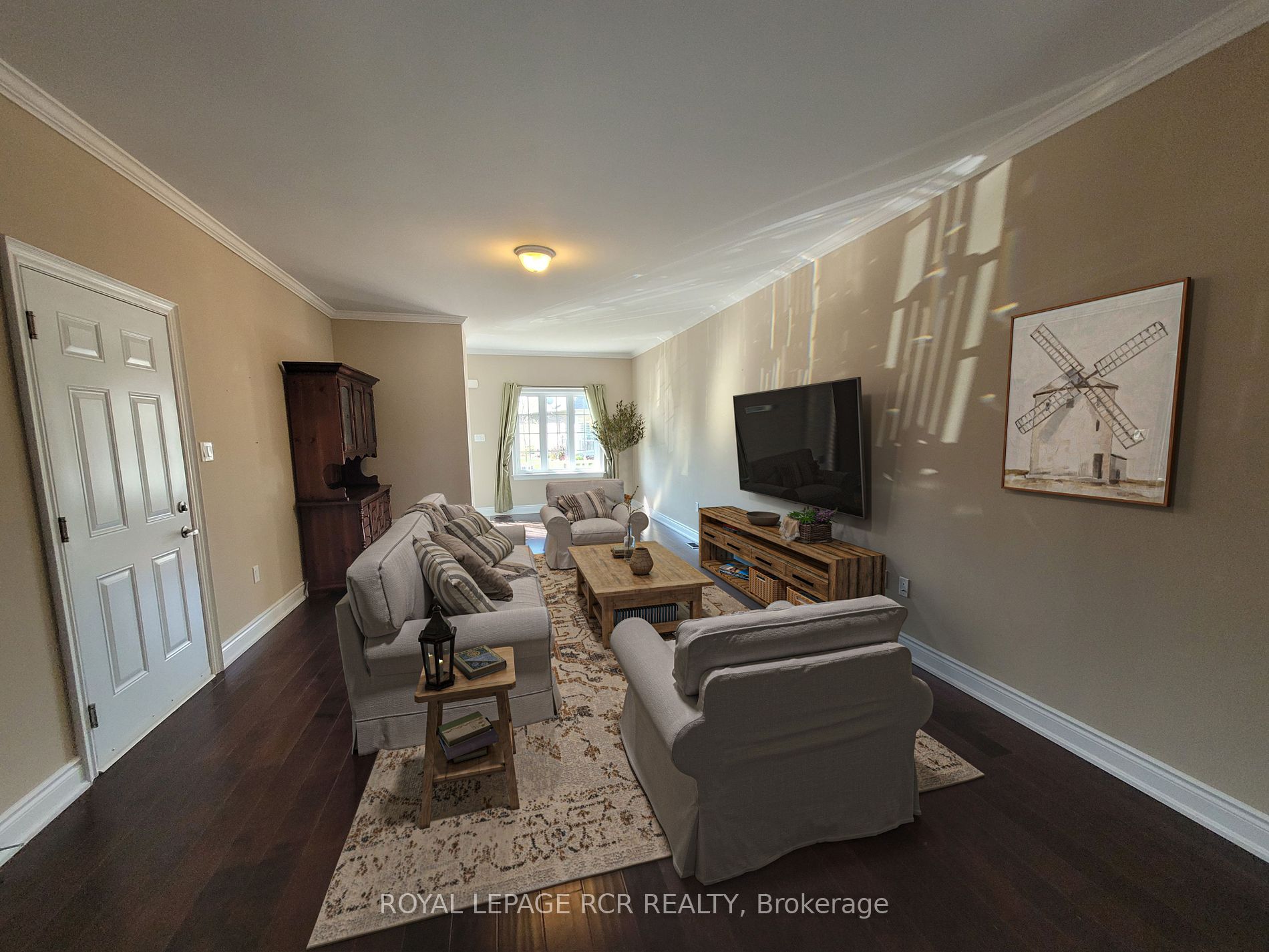 45 Kingsmere Cres