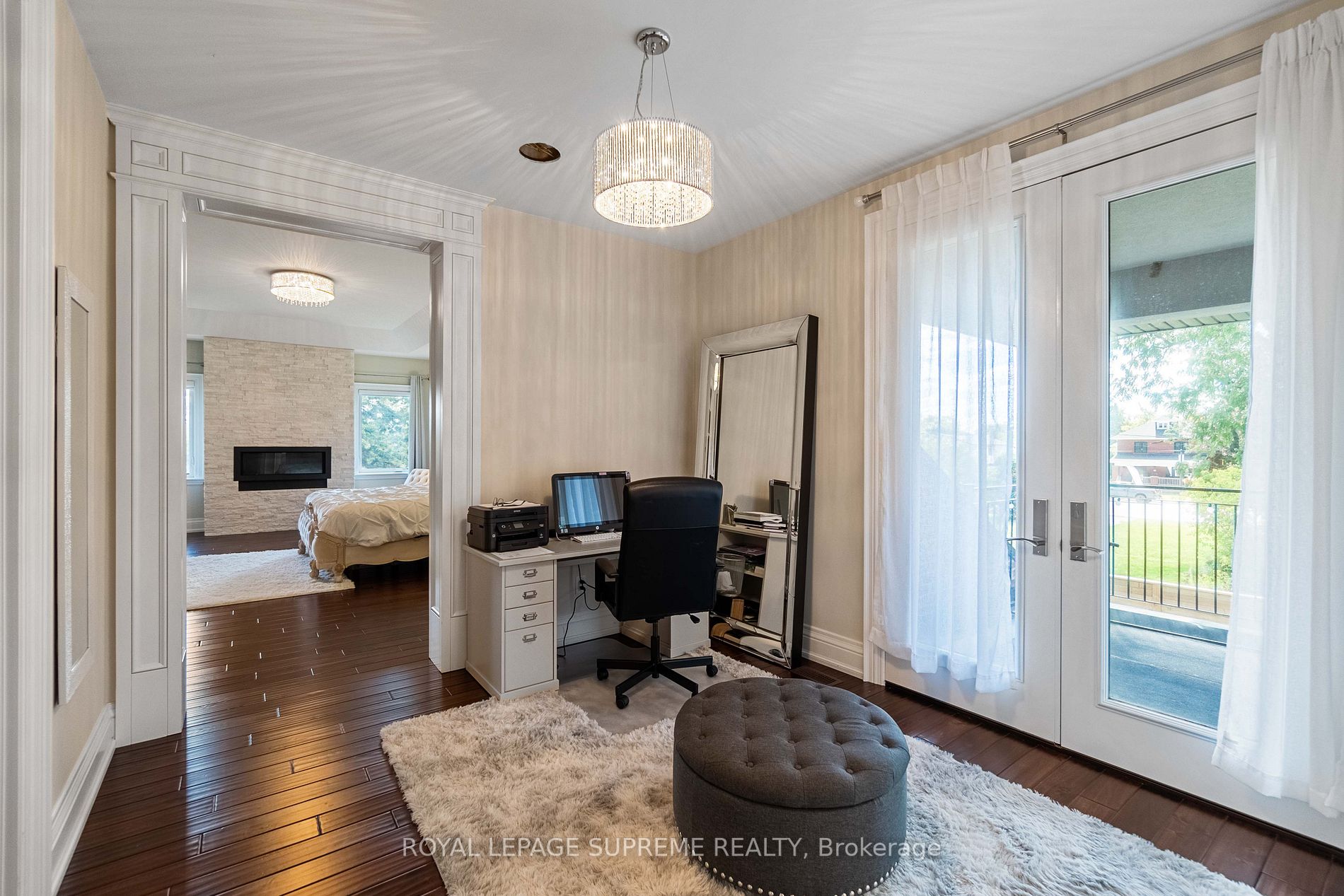 11 Hawman Ave