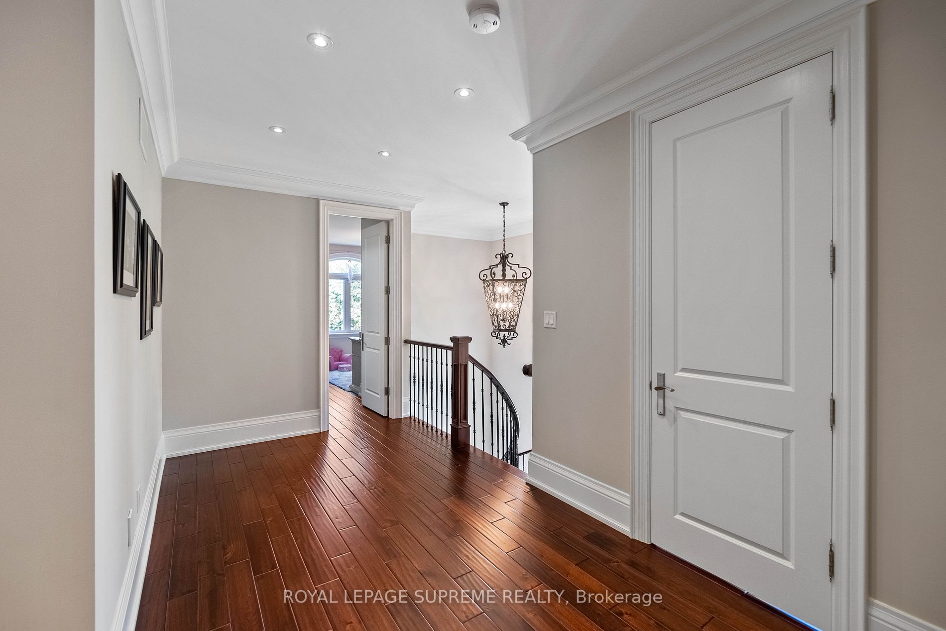 11 Hawman Ave