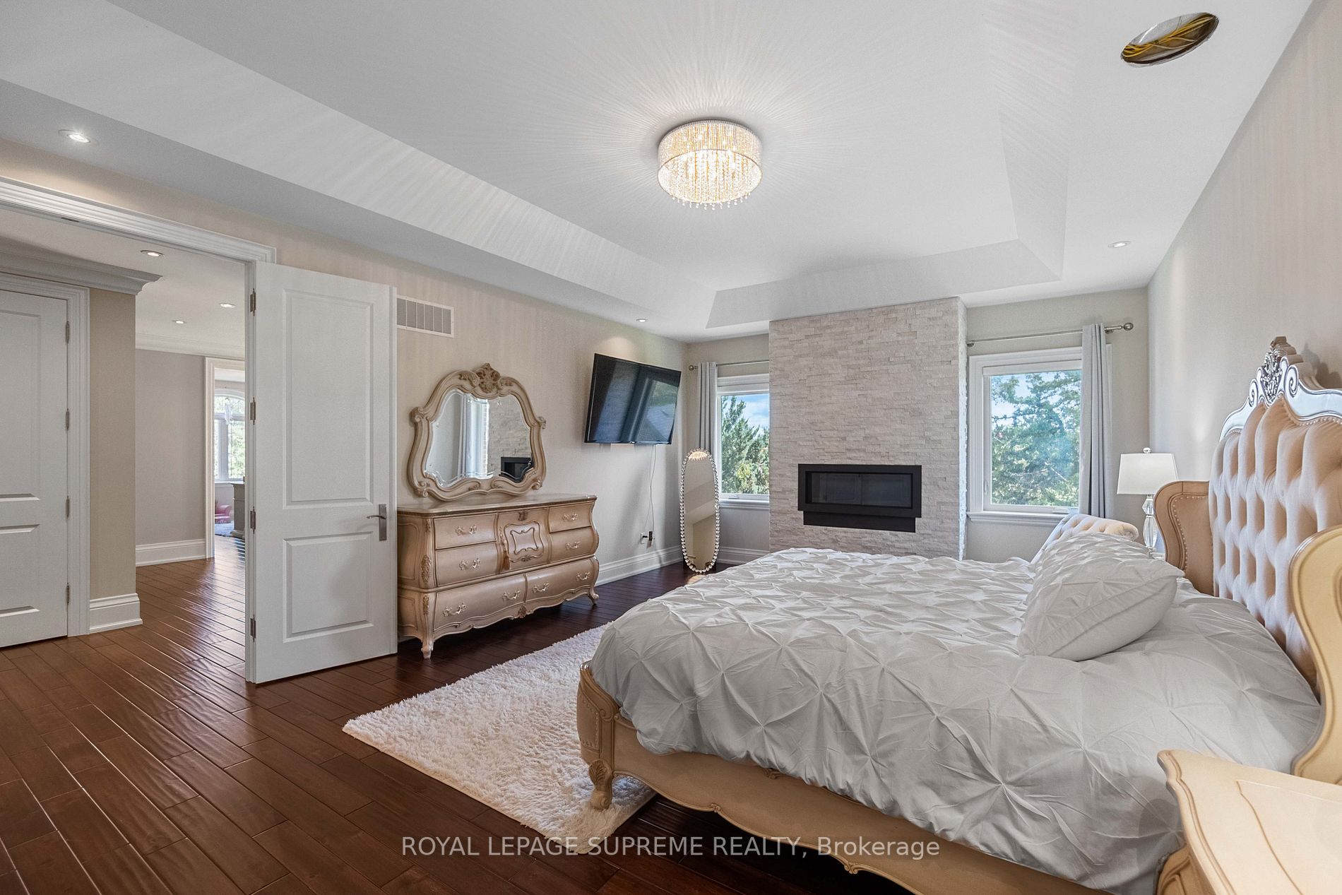 11 Hawman Ave