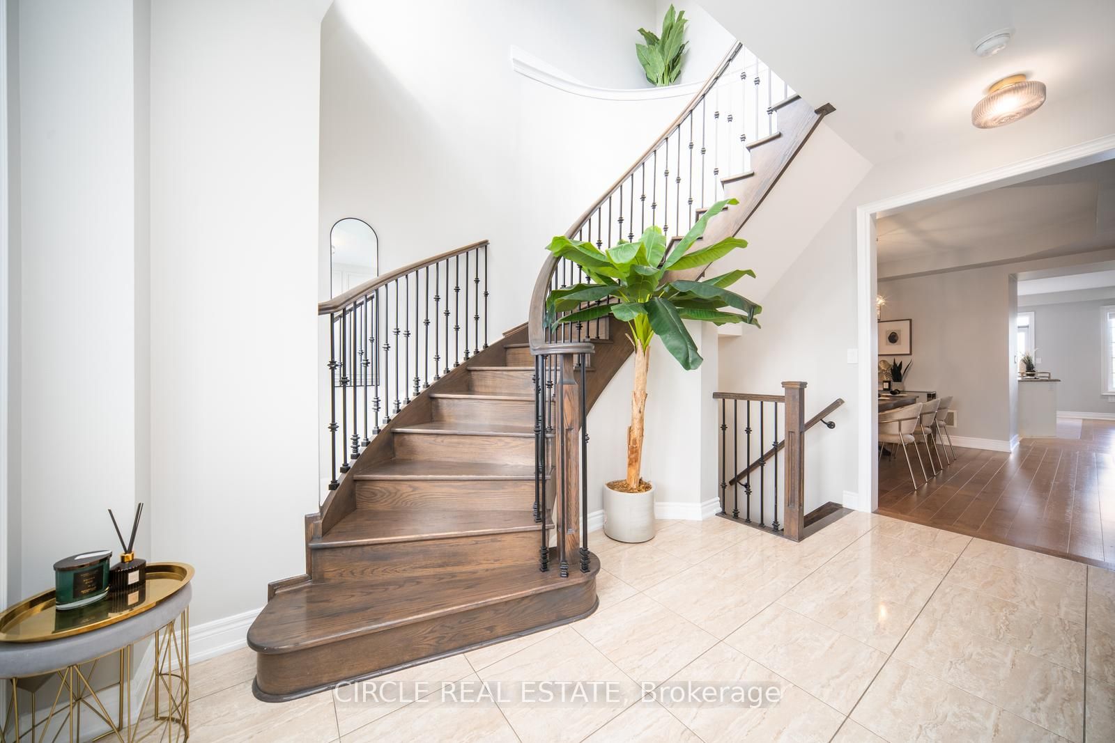 65 Hopewell St