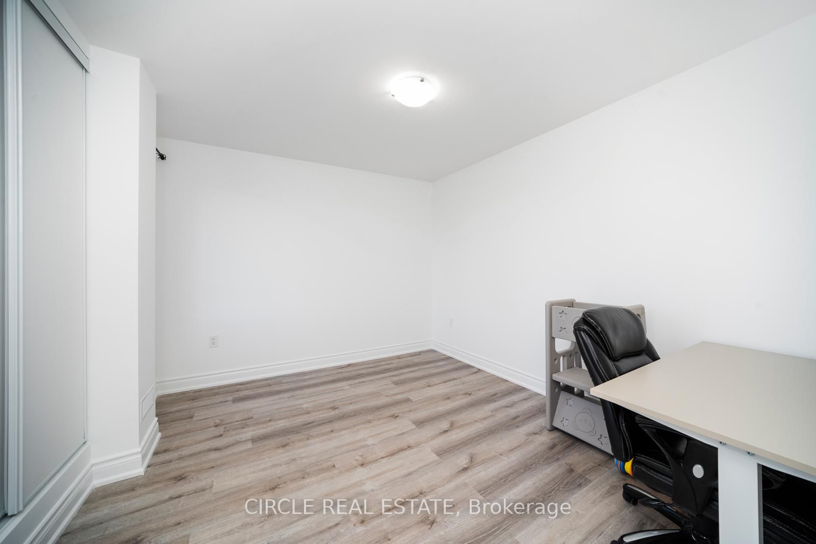 65 Hopewell St