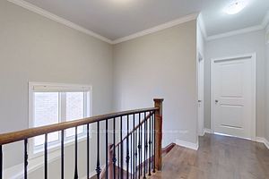 172 Pelee Ave