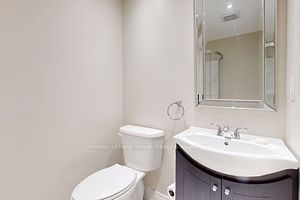 172 Pelee Ave