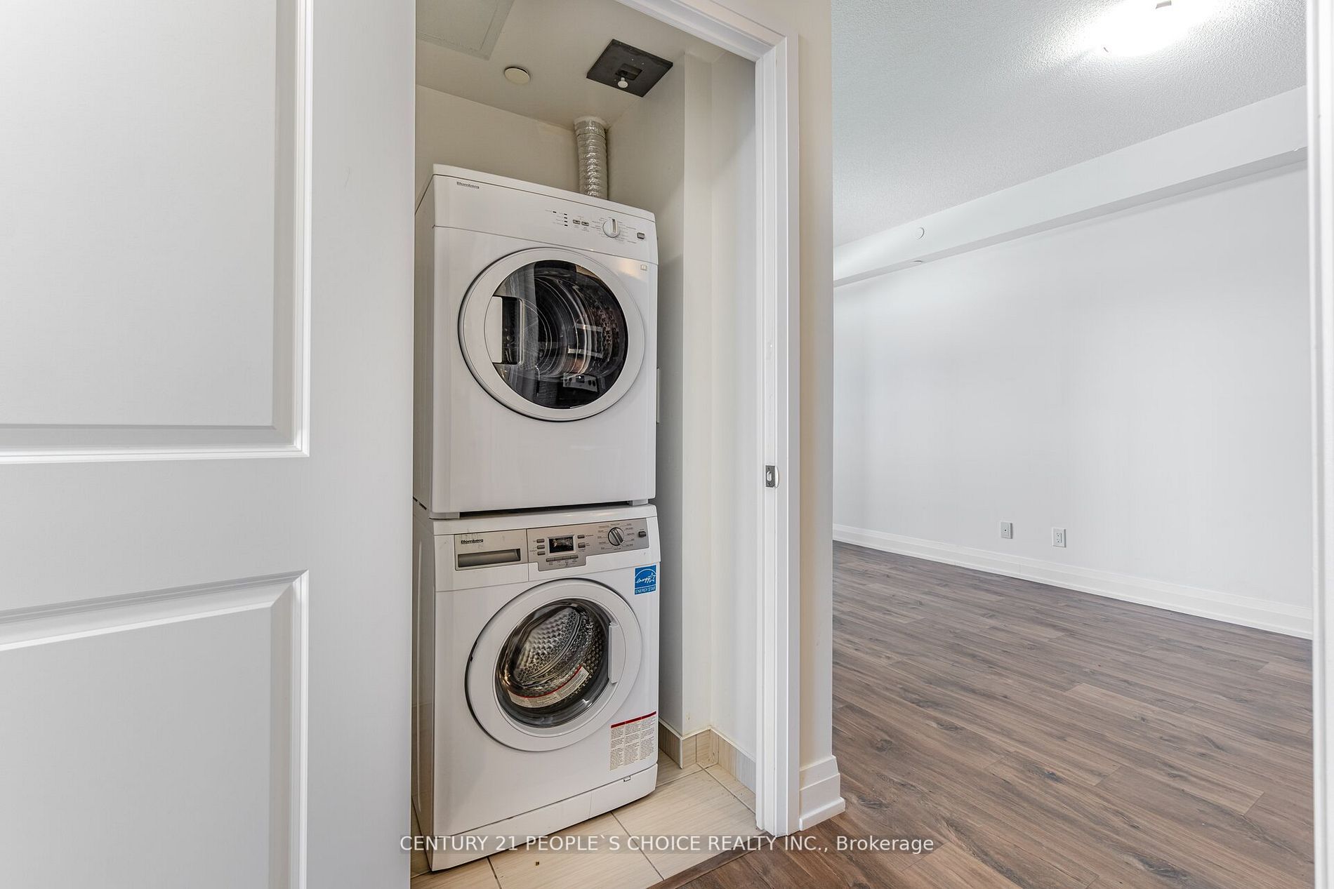 3700 Highway 7, #511