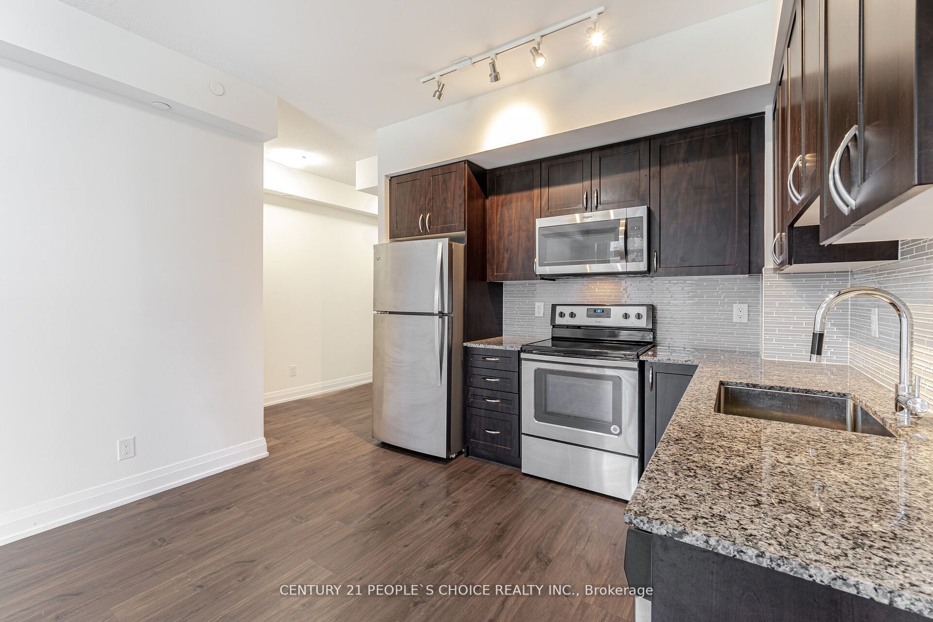 3700 Highway 7, #511
