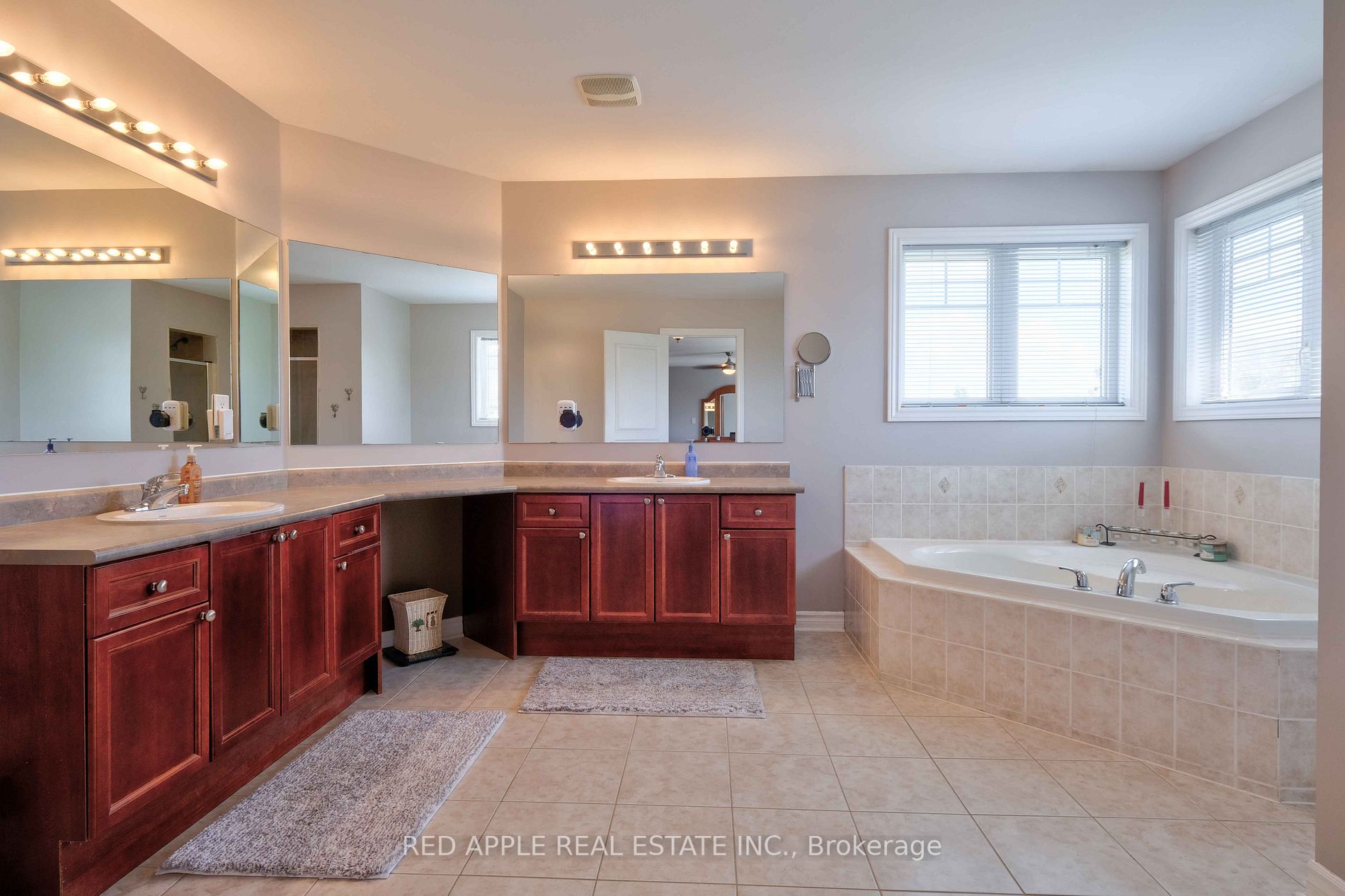 34 Bolster Lane