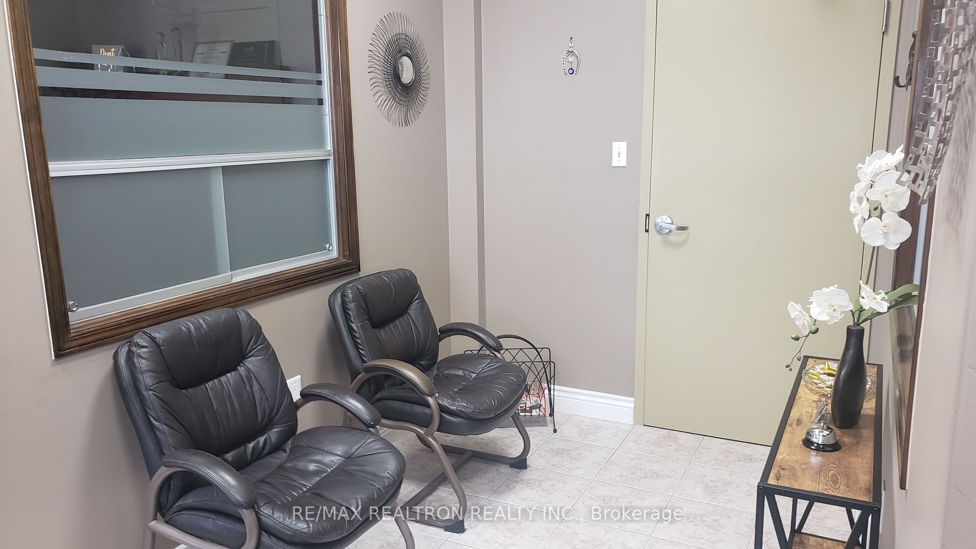 7 Eastvale Dr, #203