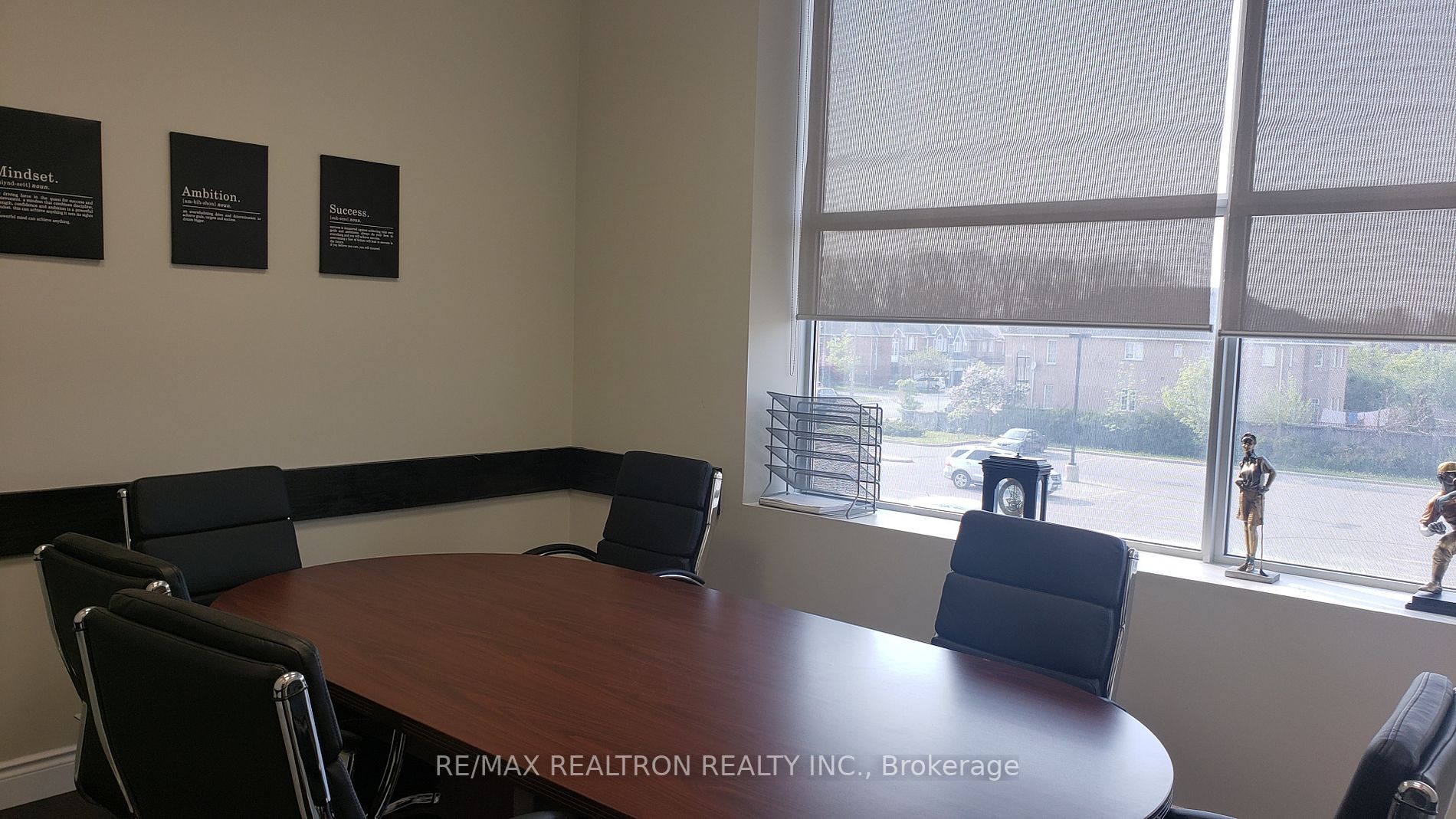 7 Eastvale Dr, #203
