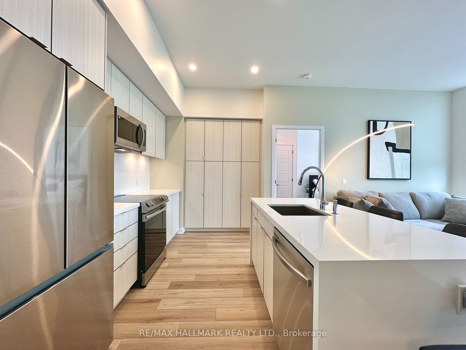 415 Sea Ray Ave, #432