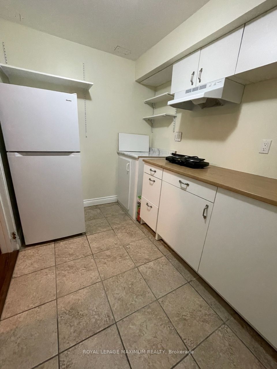 61 Mcknight Cres