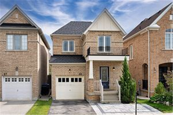 61 Long St, Bradford West Gwillimbury